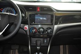 2013款本田凌派1.8L