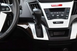 2014款本田奥德赛2.4L明鉴领秀版