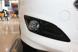 福特嘉年华1.0T实拍图解