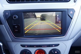 2014款全新爱丽舍1.6L手自一体豪华型漠河冰雪试驾