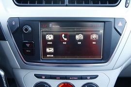 2014款全新爱丽舍1.6L手自一体豪华型漠河冰雪试驾