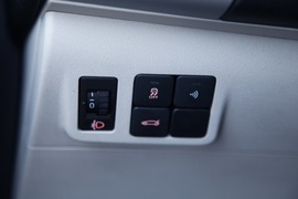 2014款全新爱丽舍1.6L手自一体豪华型漠河冰雪试驾