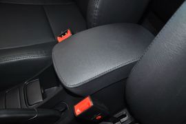 2013款起亚狮跑2.0L