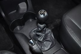 2013款起亚狮跑2.0L