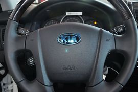 2013款起亚狮跑2.0L