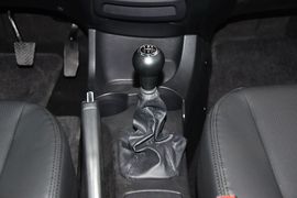 2013款起亚狮跑2.0L
