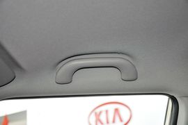 2013款起亚秀尔1.6L