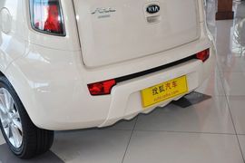 2013款起亚秀尔1.6L