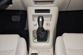 2013款大众途观1.8TSI手自一体两驱豪华版