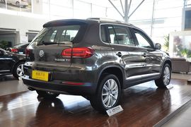 2013款大众途观1.8TSI手自一体两驱豪华版