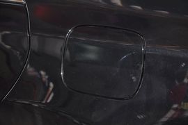 2013款丰田锐志2.5V尚锐版