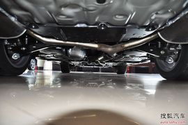 2013款丰田锐志2.5V尚锐版