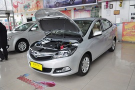 2014款海马M3