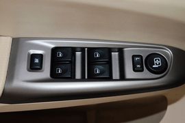 2014款海马M3