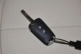 2014款海马M3