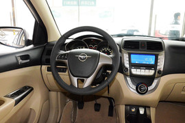 2014款海马M3