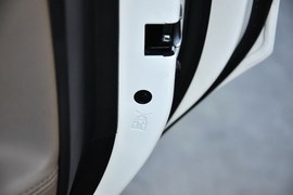2014款别克昂科拉1.4T自动两驱都市领先型