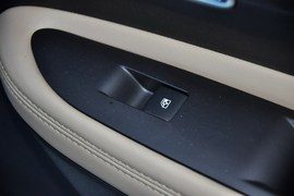 2014款别克昂科拉1.4T自动两驱都市领先型