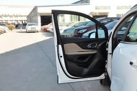 2014款别克昂科拉1.4T自动两驱都市领先型