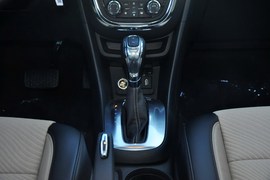 2014款别克昂科拉1.4T自动两驱都市领先型