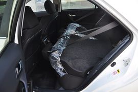 2013款丰田锐志2.5S菁锐版