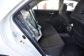 2013款丰田锐志2.5S菁锐版