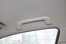 2013款丰田锐志2.5S菁锐版