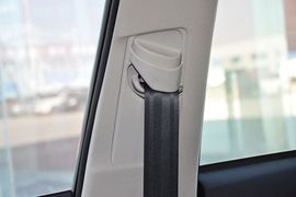 2013款丰田锐志2.5S菁锐版