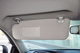 2013款丰田锐志2.5S菁锐版