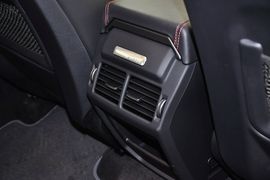 2014款路虎揽胜极光2.0T