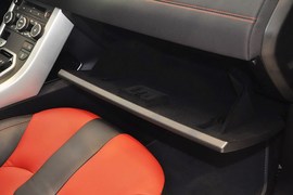 2014款路虎揽胜极光2.0T