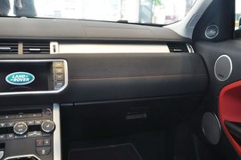 2014款路虎揽胜极光2.0T