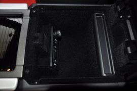 2014款路虎揽胜极光2.0T