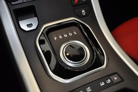 2014款路虎揽胜极光2.0T