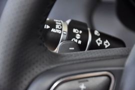 2014款路虎揽胜极光2.0T