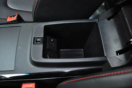 2013款北京绅宝2.3T豪华版