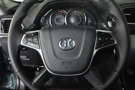 2013款北京绅宝2.3T豪华版