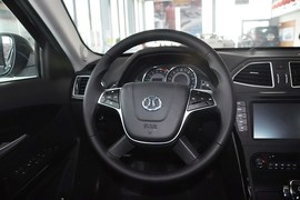 2013款北京绅宝2.3T豪华版