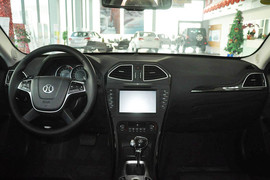 2013款北京绅宝2.3T豪华版