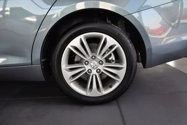 2013款北京绅宝2.3T豪华版