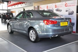 2013款北京绅宝2.3T豪华版