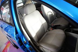 2012款长安悦翔V5