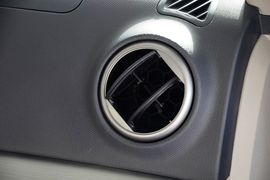 2012款长安悦翔V5