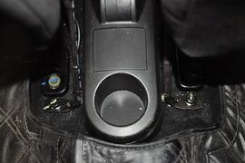 2012款长安奔奔mini