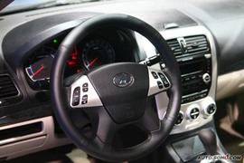 2009款奔腾B50上市现场实拍