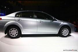 2009款奔腾B50上市现场实拍