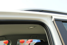 2013款江铃驭胜S350