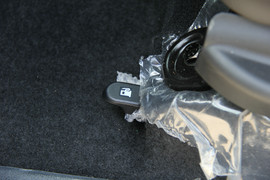 2013款江铃驭胜S350