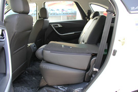 2013款江铃驭胜S350