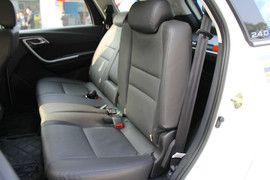 2013款江铃驭胜S350